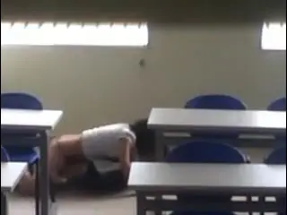 Universidad centrar EC sexo en clase