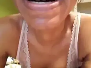 Sexy Black Milf Vacuum Cleaner Her Pussy