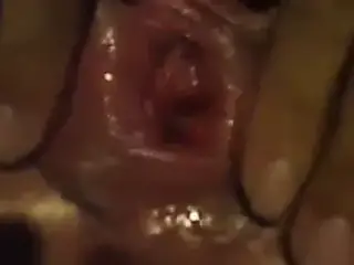 Bucetinha na siririca