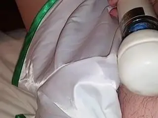 VibeD in shiny Dapa shorts