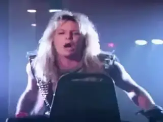 motley crue girl