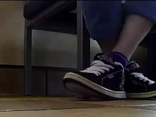 Public shoeplay in Vans sneakers Full