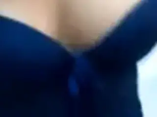 Come gode nel toccarsi tutta