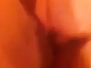 Aurore se doigte