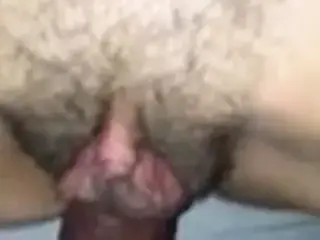 Filling up wifes pussy