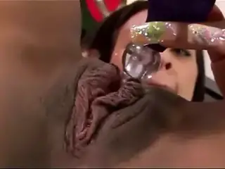 Cherry pumping clit