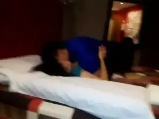 Mi putita cogelona