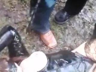 Piss on pvc oufith nr2