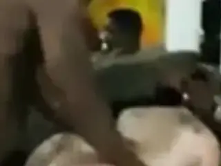 Branquela com os amigos