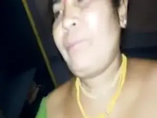 Desi mature aunty