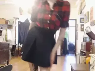 Alt Girl Does a Little Dance