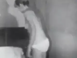 Young Couple gets a Quick Fuck (1950s Vintage)