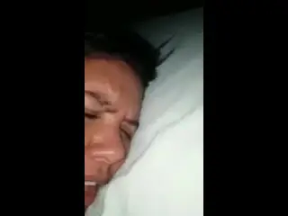 mocinha dando o cuzinho