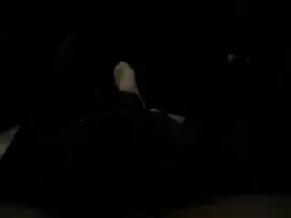 Sirvienta duerme conmigo