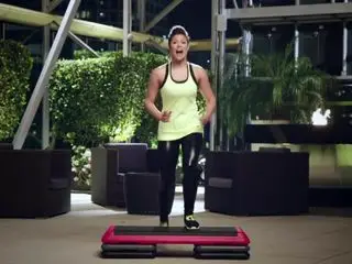 Step Aerobic in Wetlook Leggings