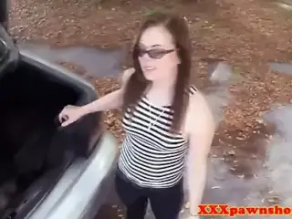 Spex pawning gf fucking broker for cash