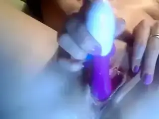 Hot girl masturbating and squirting