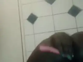 Portia fingering in bath