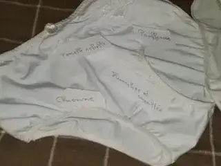 Ma vielle poufiasse Monique