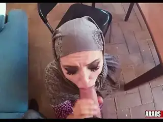 Hijab girl licks asshole