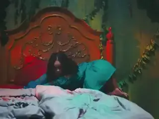 Rihanna - 'Wild Thoughts'