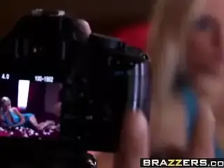 Brazzers - Real Wife Stories -  Photo Finish... On Her Face