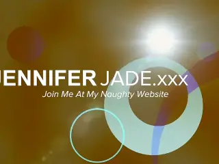 Sexy Milf Jennifer Jade Finger Fucks Her Tight Pussy