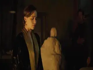 Emilia Clarke Voice from the Stone.mp4
