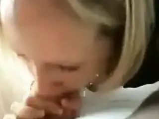 Amateur cum swallow