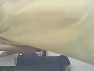 Aussie Girl Butt shake