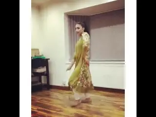 UK Pakistani Uni Girl Dance Non Nude Traditional NON Nude