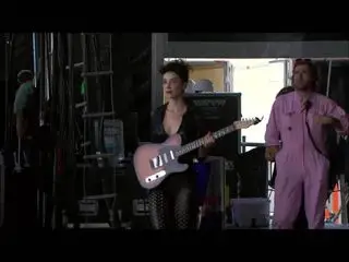 sexy st.vincent walk