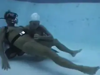 Underwater blowjob by Sandy Knight