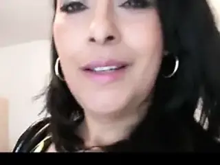 milf brunette big tits