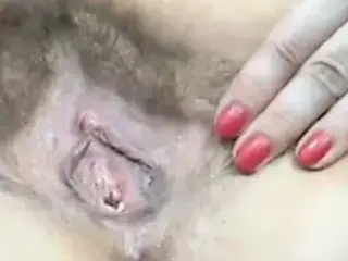 Short Mature Hairy Spread