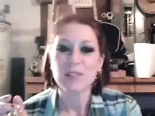 here me elizabeth marlboro menthol