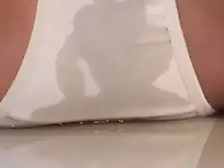 Pantie wetting
