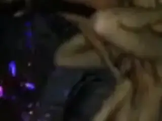 Querian orgia y las chicas acabaron comiendose entre ellas