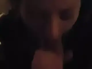 Ex gf sucking she says see can deepthroat but it wont fit