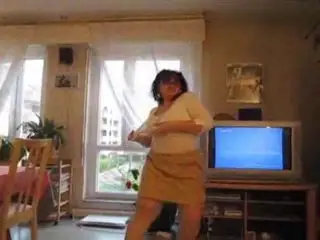 Old BBW striptease