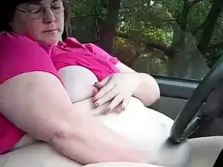 SSBBW Slut Masturbates in Public