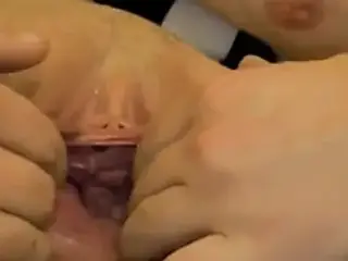 Gaping, Spreading, Stretching Pussy