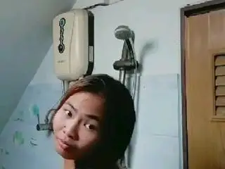 Thai Girl Shower on Webcam