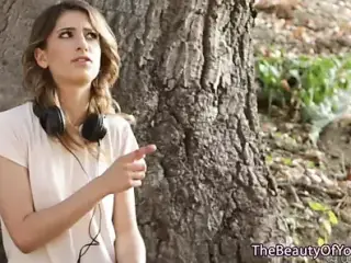 Les babe grinds dyke pussy in sapphic couple