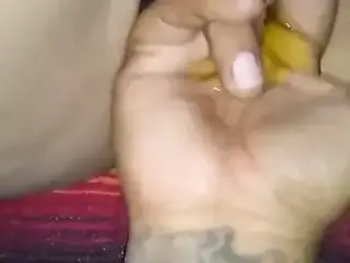 Pissing squirt orgarsm