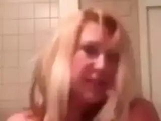Pour some sugar on this Desperate Hausfrau