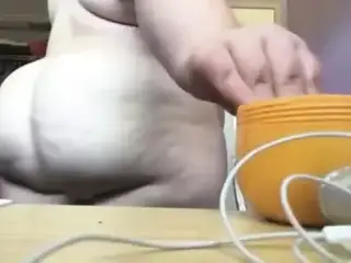 Lotioning up that sexy body