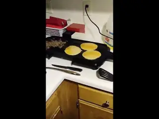 LightSkin Blowing Huge BBC In The Kitchen