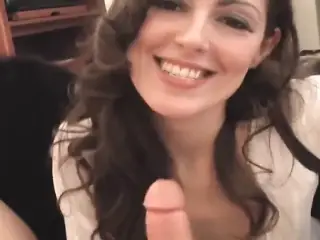 AMATEUR BLOWJOB
