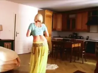 sophie mei teaches belly dancing